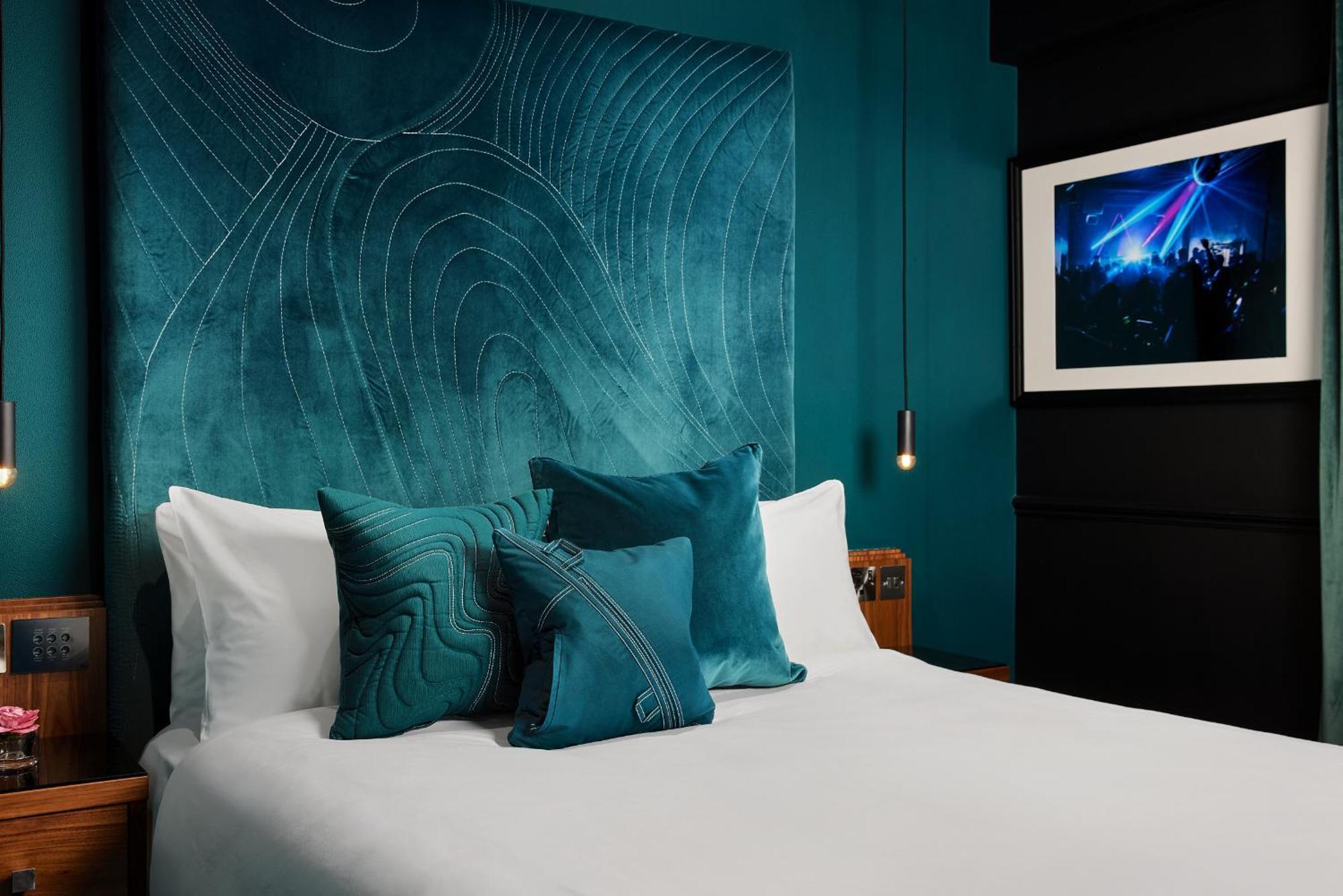 Nyx Hotel Dublin Christchurch Exterior photo